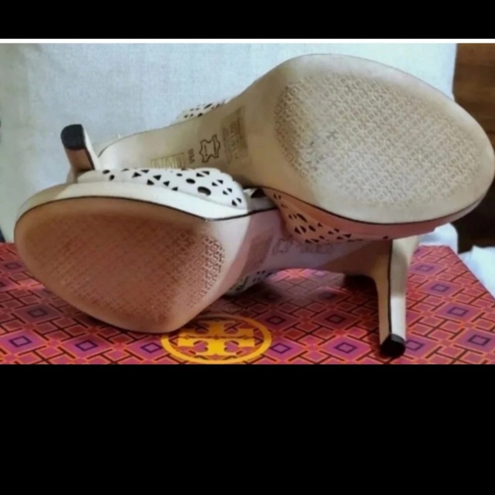 Tory Burch Laser Cut Sandal Heels - Picture 10 of 10